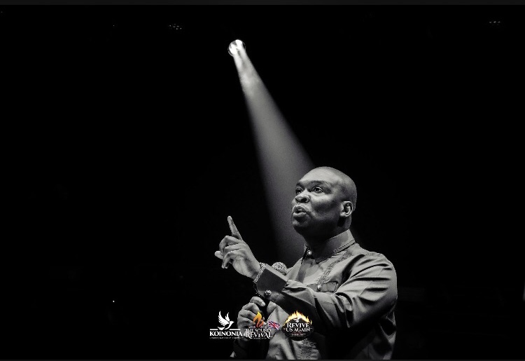 Apostle Joshua Selman on stage