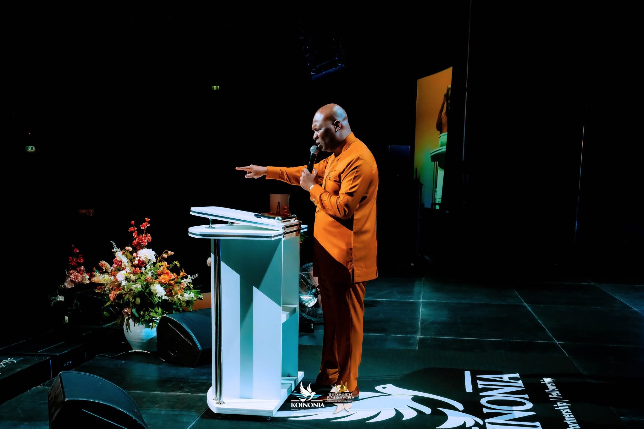 Apostle Joshua Selman leads in prayer