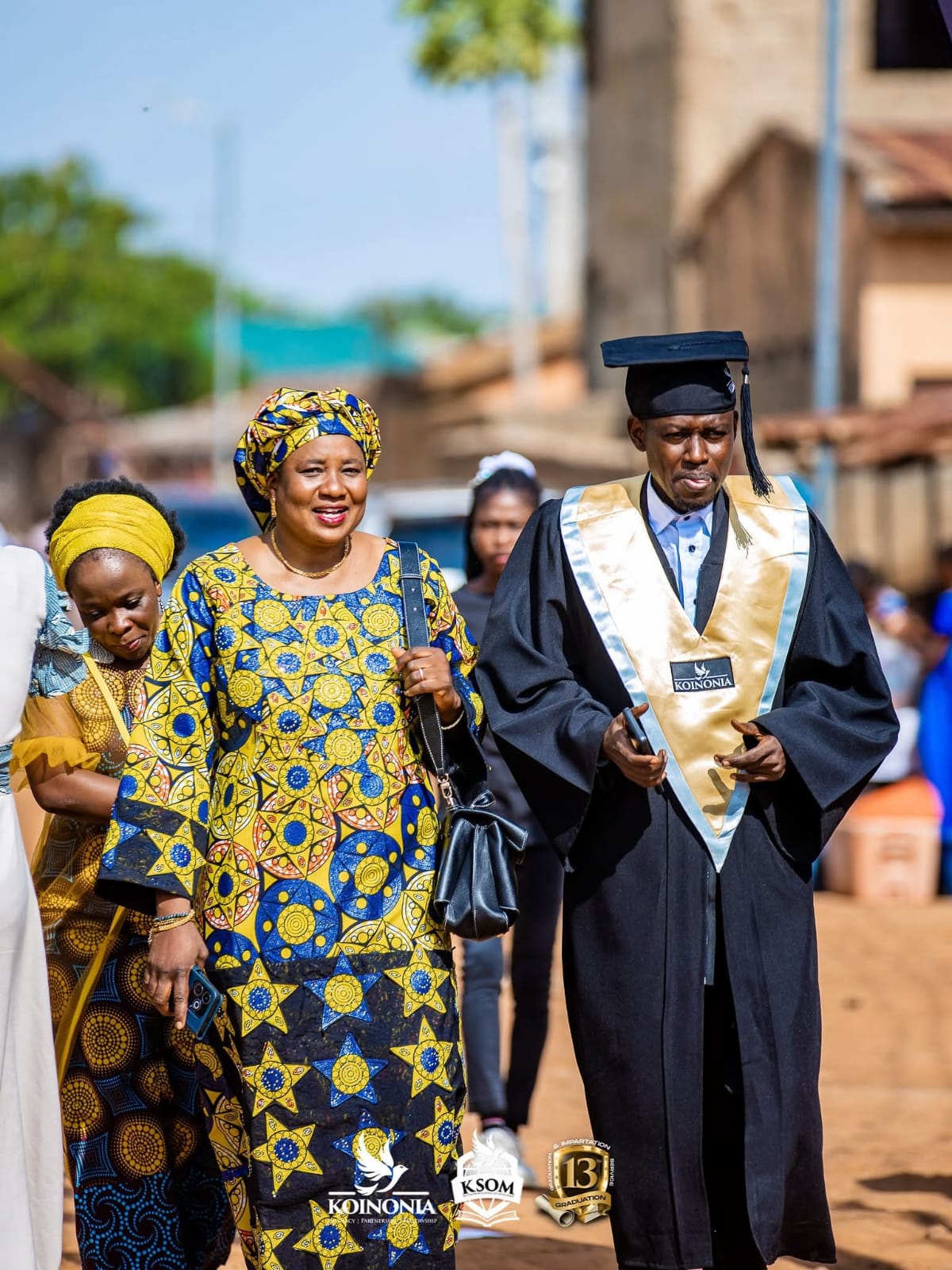 Students arriving with family